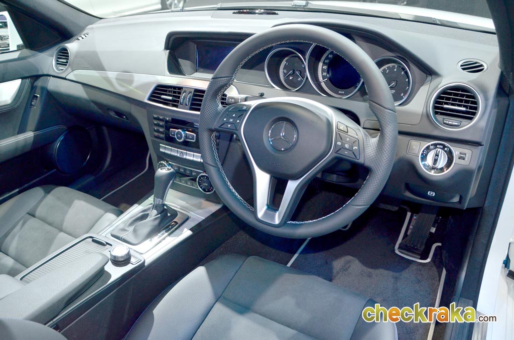 Mercedes-benz C-Class C200 Edition C เมอร์เซเดส-เบนซ์ ซี-คลาส ปี 2013 : ภาพที่ 7