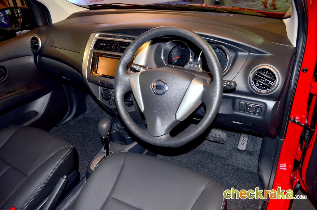 Nissan Livina 1.6 V CVT นิสสัน ลิวิน่า ปี 2014 : ภาพที่ 15