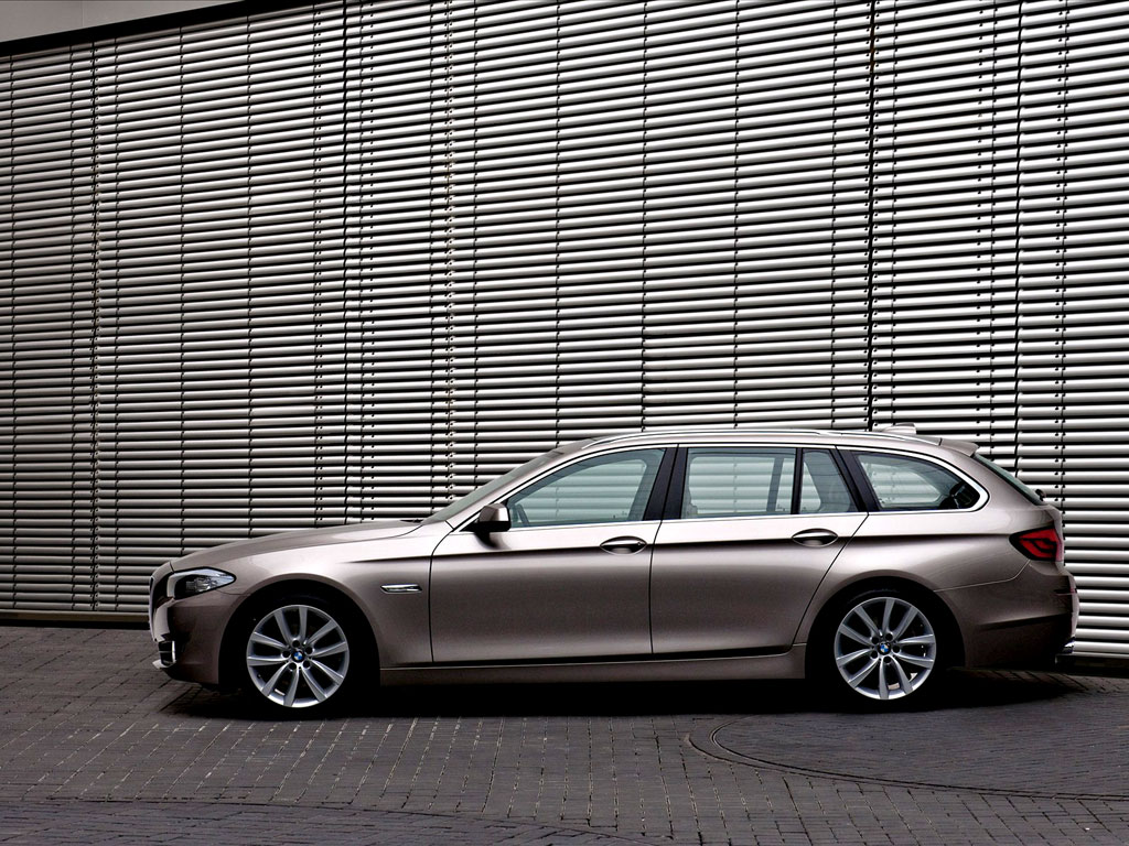 BMW Series 5 520d Touring Sport บีเอ็มดับเบิลยู ซีรีส์5 ปี 2011 : ภาพที่ 3