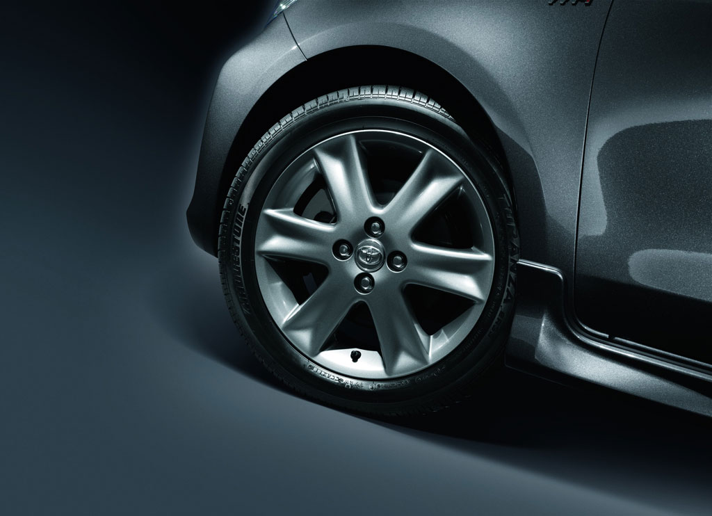 Toyota Yaris RS โตโยต้า ยาริส ปี 2012 : ภาพที่ 7