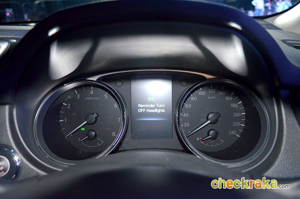 Nissan X-Trail 2.0 V 4WD นิสสัน เอ็กซ์-เทรล ปี 2014 : ภาพที่ 15