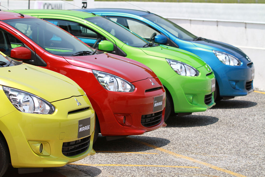 Mitsubishi Mirage GLS CVT มิตซูบิชิ มิราจ ปี 2012 : ภาพที่ 4