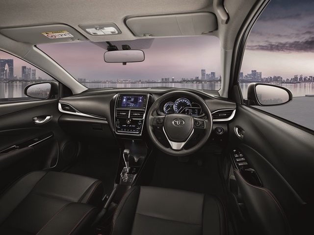 Toyota Yaris ATIV High โตโยต้า ยาริส ปี 2019 : ภาพที่ 3