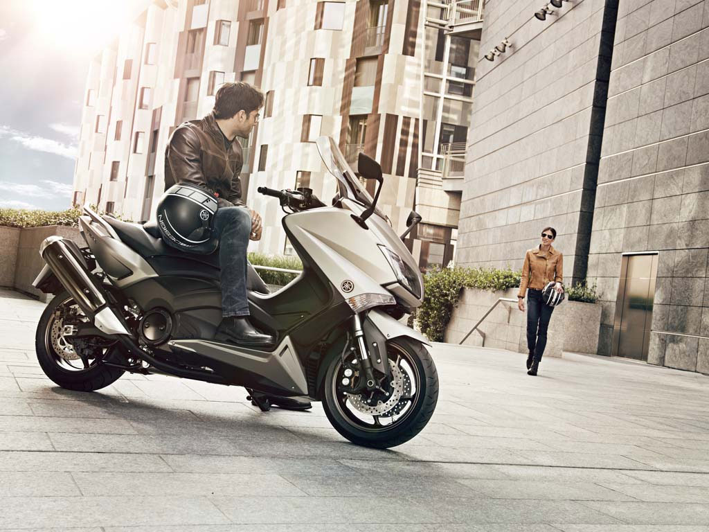 Yamaha TMAX Standard ยามาฮ่า ทีแม็ก ปี 2015 : ภาพที่ 6