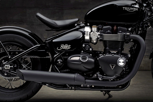 Triumph Bonneville Bobber Black ไทรอัมพ์ บอนเนวิลล์ ปี 2018 : ภาพที่ 4