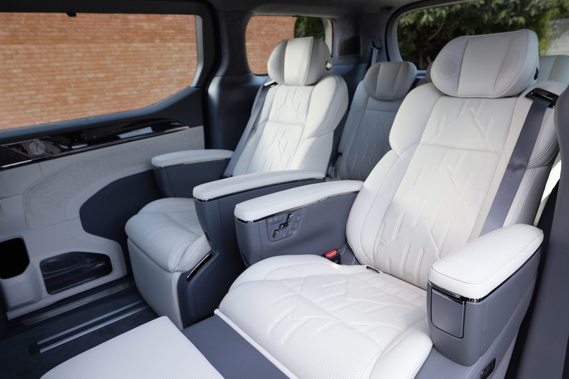 Zeekr 009 Premium AWD ซีเคอร์ ปี 2025 : ภาพที่ 8