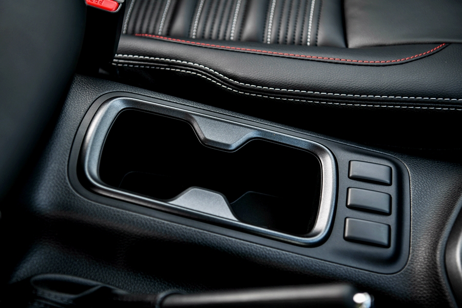 Nissan Navara Double Cab Calibre E 7AT Black Edition นิสสัน นาวาร่า ปี 2024 : ภาพที่ 19