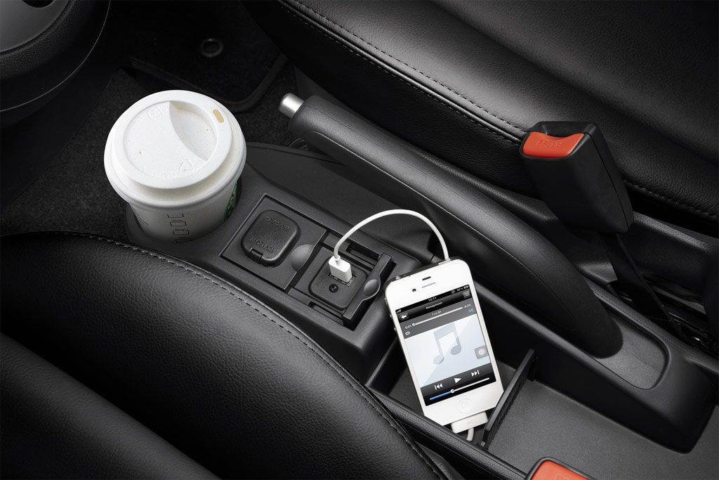 Mazda 2 Sports Maxx AT มาสด้า ปี 2012 : ภาพที่ 8