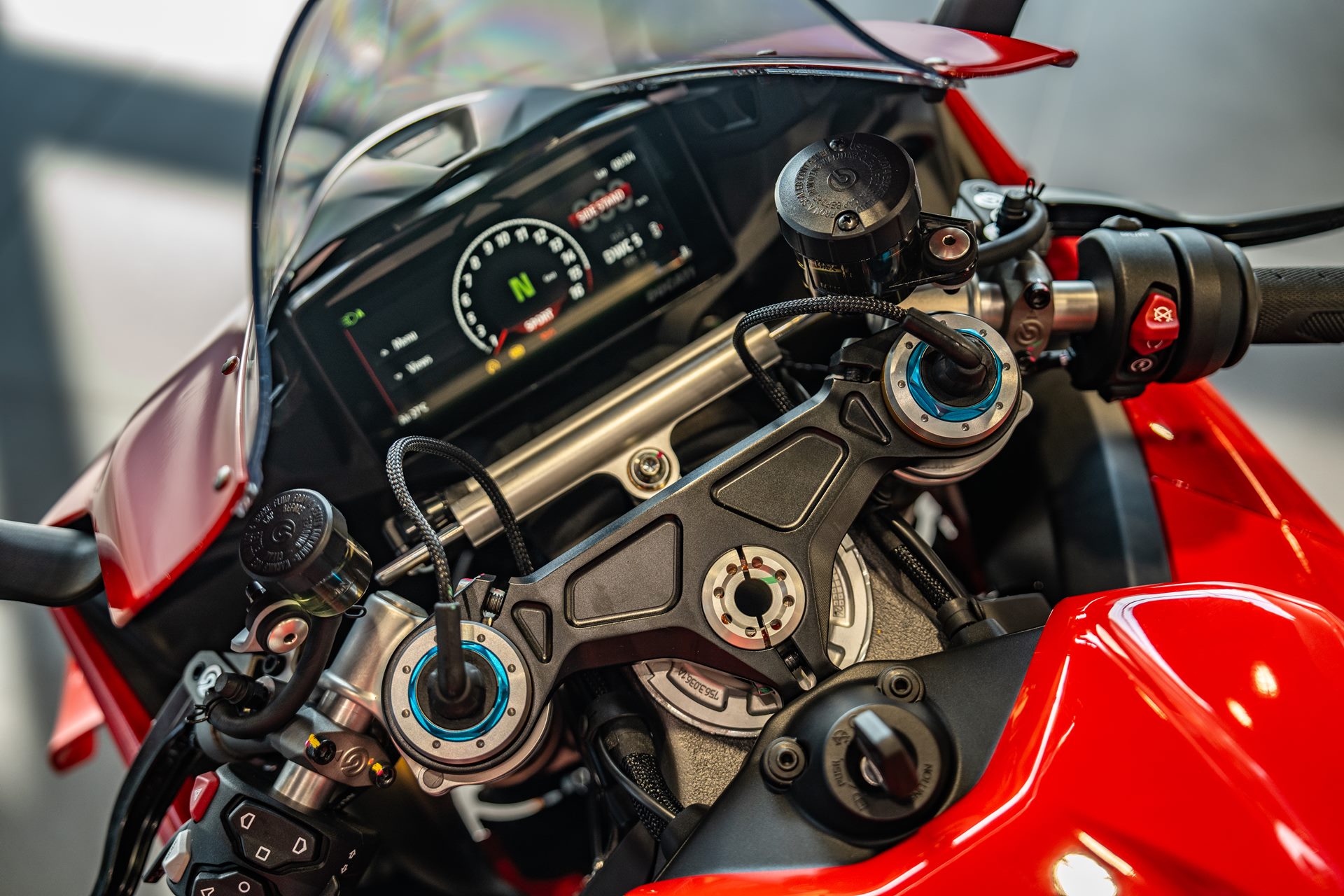 Ducati Panigale V4S ดูคาติ ปี 2025 : ภาพที่ 5