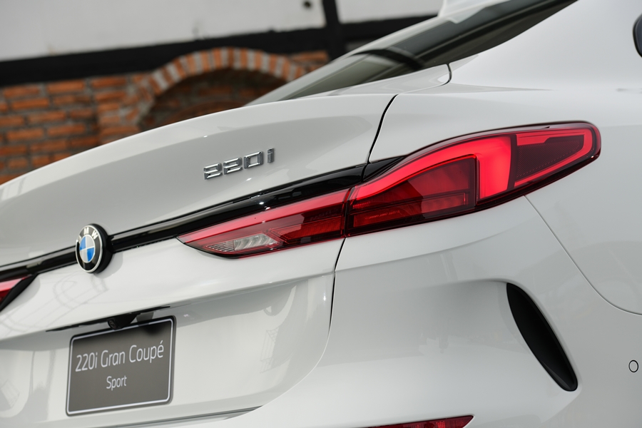 BMW Series 2 220i Gran Coupe Sport บีเอ็มดับเบิลยู ซีรีส์ 2 ปี 2021 : ภาพที่ 3