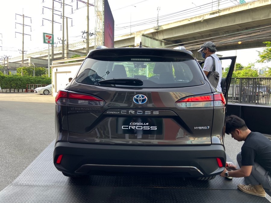 Toyota Corolla Cross Hybrid Premium โตโยต้า ปี 2020 : ภาพที่ 4