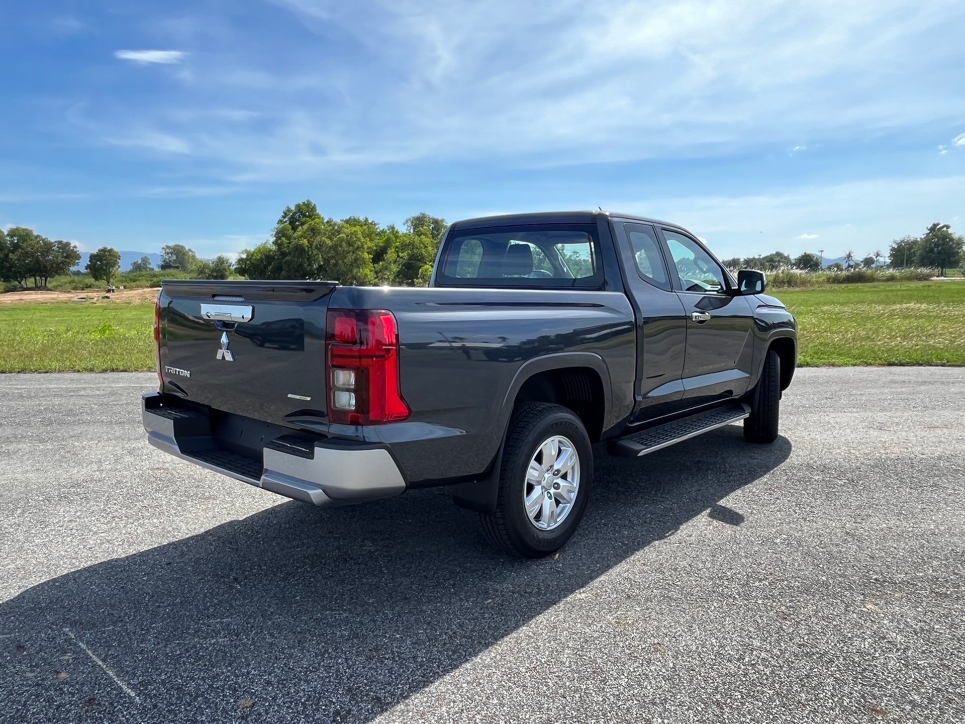 Mitsubishi Triton Triton Mega Cab Plus 2.4 Pro AT มิตซูบิชิ ไทรทัน ปี 2025 : ภาพที่ 2