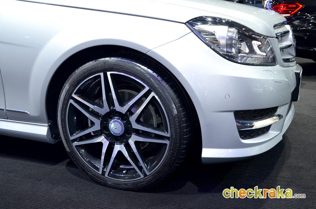 Mercedes-benz C-Class C250 AMG Plus เมอร์เซเดส-เบนซ์ ซี-คลาส ปี 2013 : ภาพที่ 10