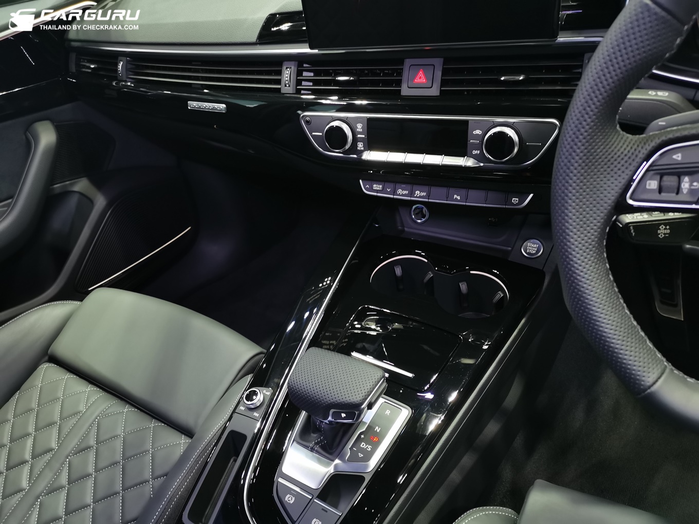 Audi A4 Avant 45 TFSI quattro S line Icon Black อาวดี้ เอ4 ปี 2023 : ภาพที่ 9