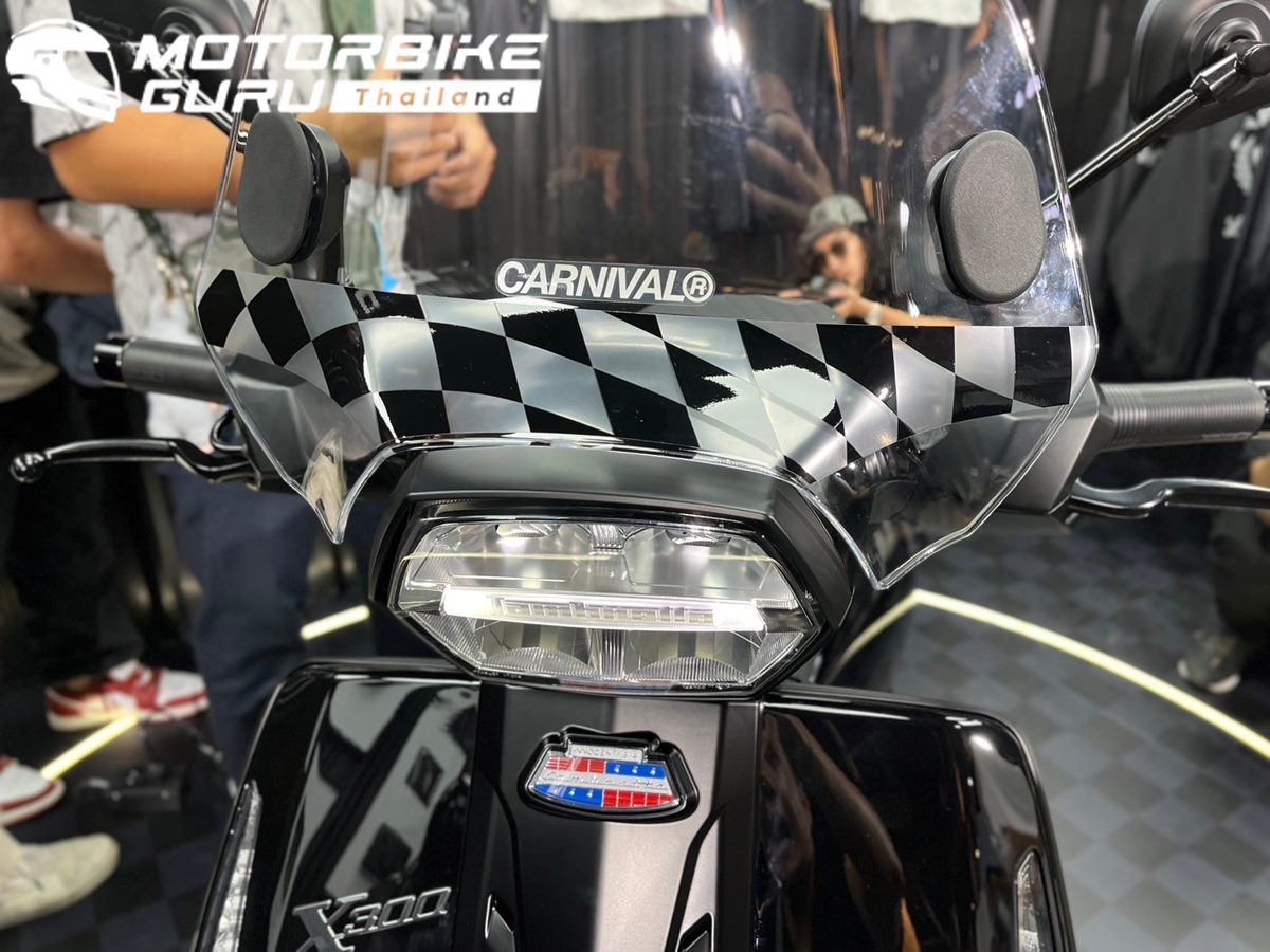 Lambretta X300 Carnival Limited Edition แลมเบรตต้า ปี 2024 : ภาพที่ 3