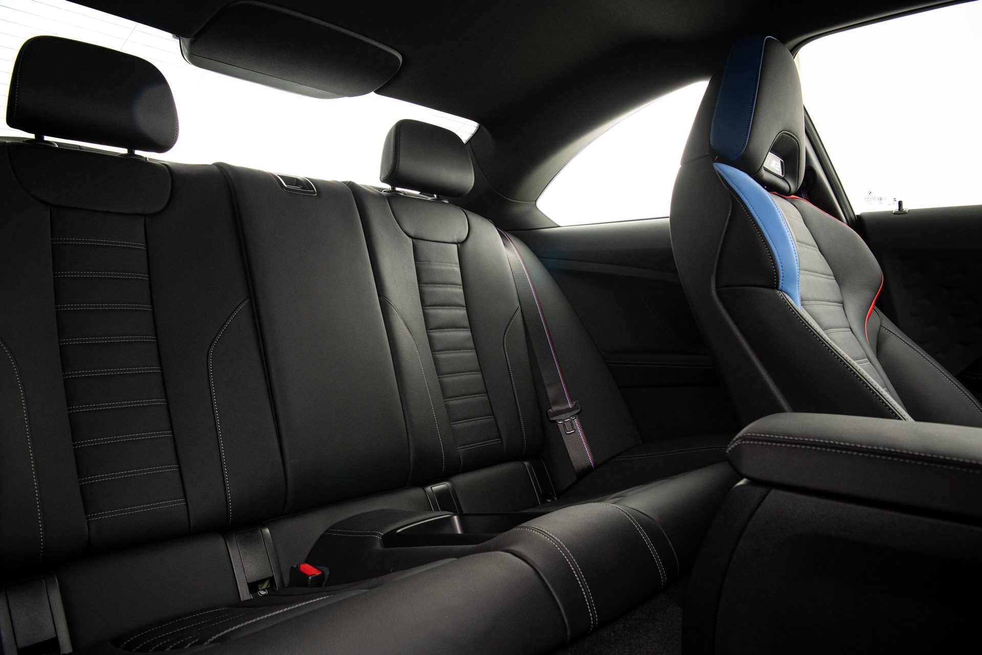 BMW M2 Coupe บีเอ็มดับเบิลยู เอ็ม2 ปี 2025 : ภาพที่ 19