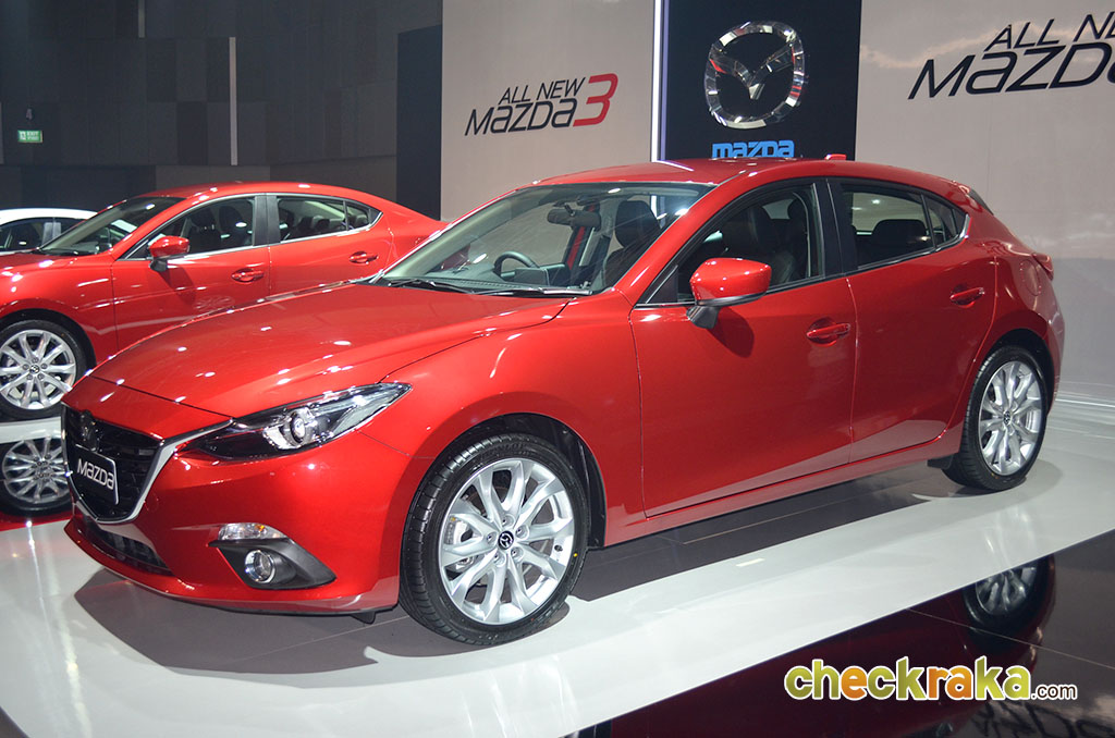 Mazda 3 2.0 Sports Hatchback SP มาสด้า ปี 2014 : ภาพที่ 11