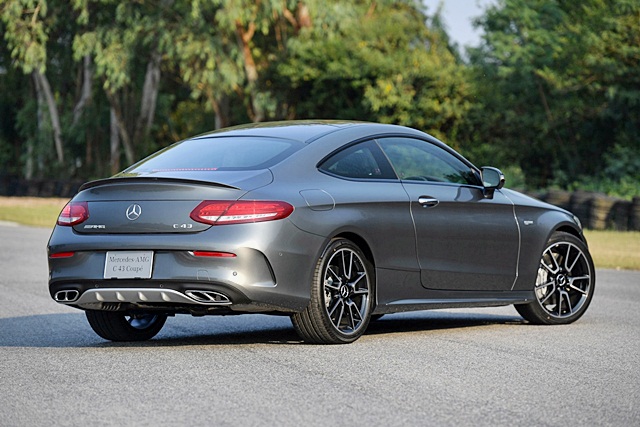 Mercedes-benz AMG C 43 4MATIC Coupe CKD เมอร์เซเดส-เบนซ์ เอเอ็มจี ปี 2018 : ภาพที่ 13