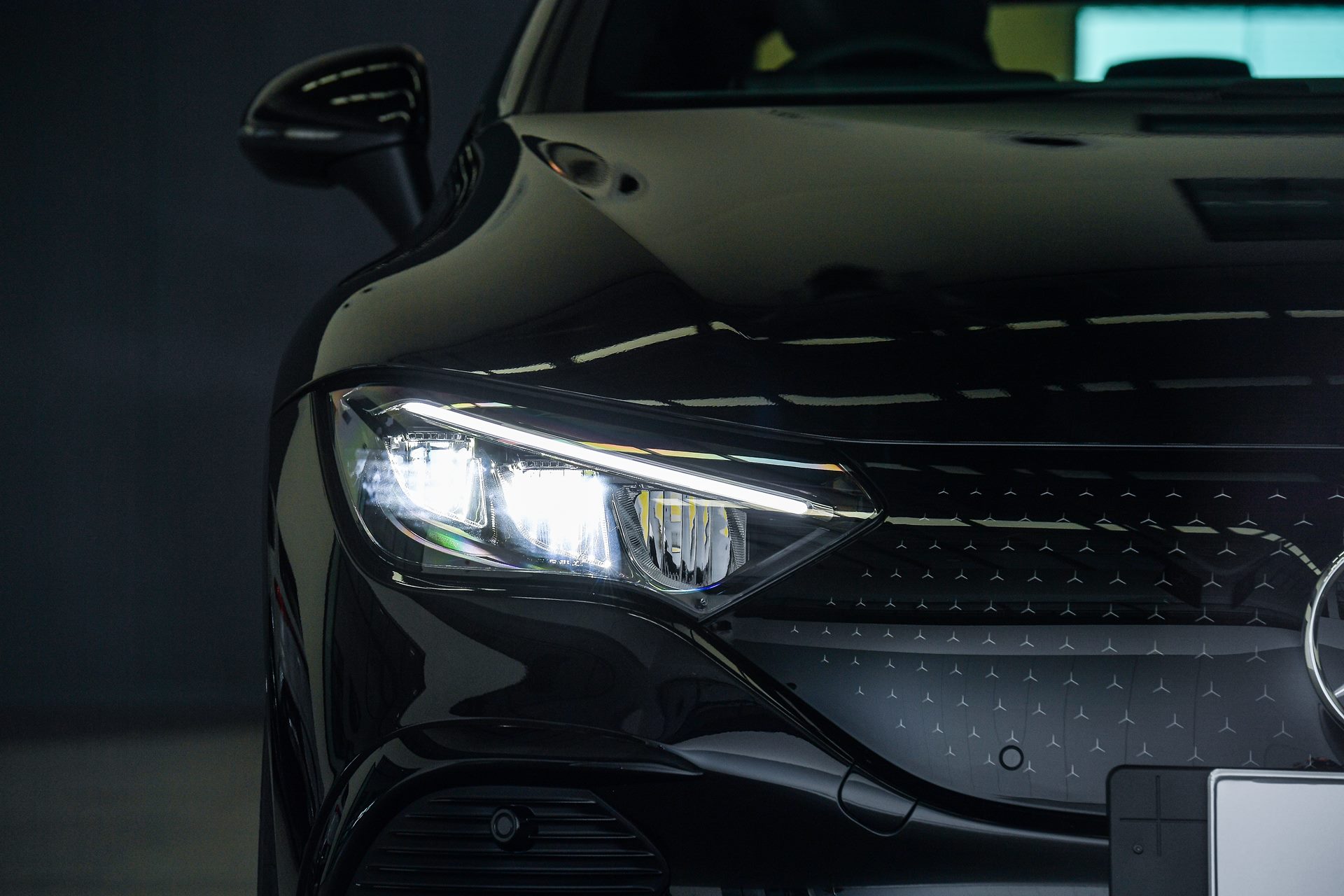 Mercedes-benz EQ EQE 300 เมอร์เซเดส-เบนซ์ ปี 2024 : ภาพที่ 5