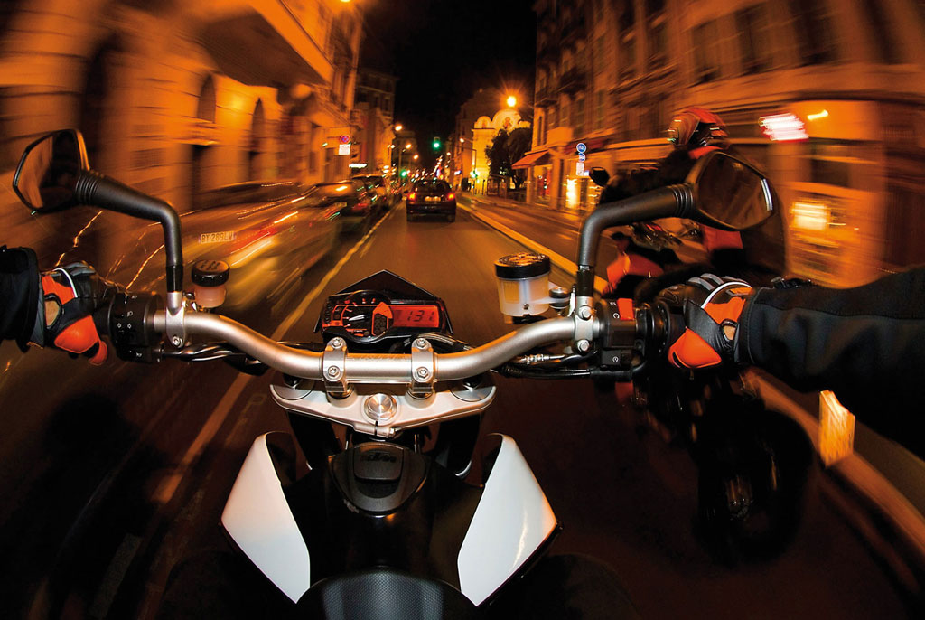 KTM 690 Duke เคทีเอ็ม 690ดู้ค ปี 2010 : ภาพที่ 4