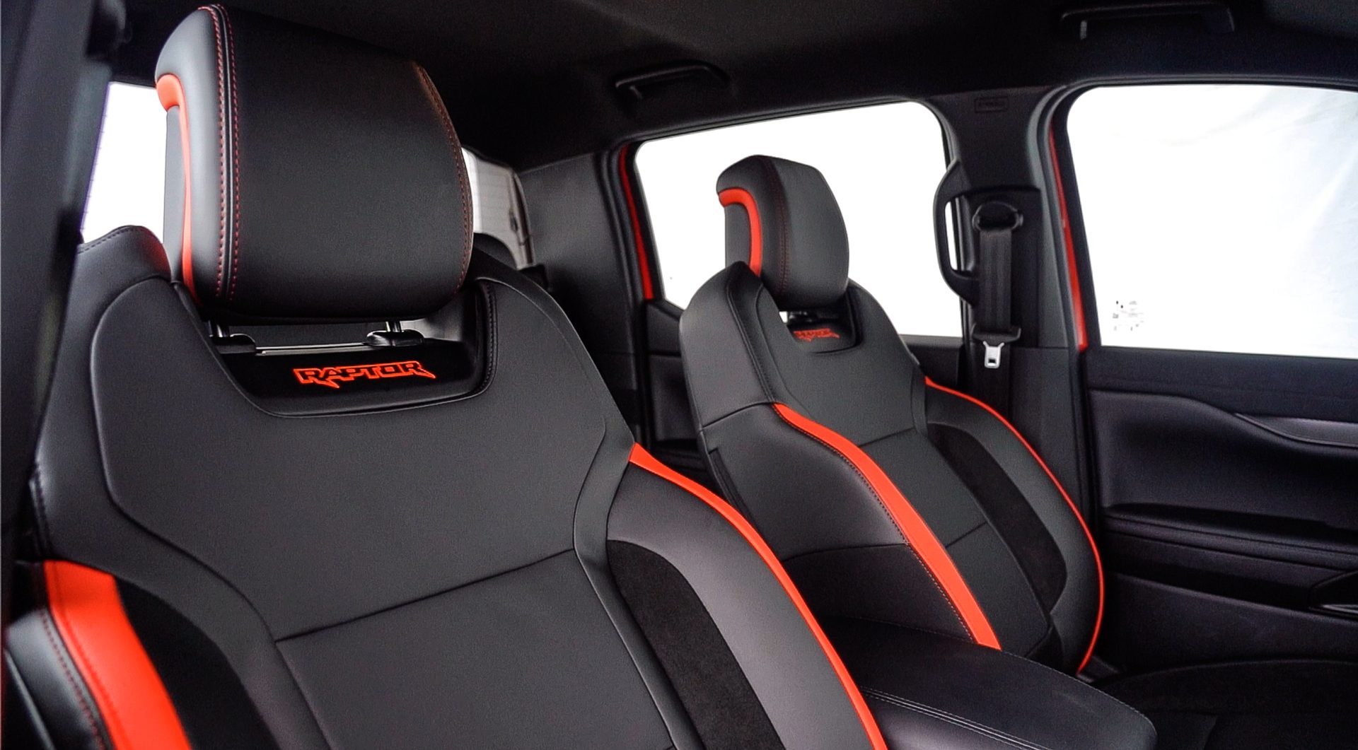 Ford Ranger Double Cab Extra Pack 3.0L V6 EcoBoost Raptor 4X4 10AT ฟอร์ด เรนเจอร์ ปี 2025 : ภาพที่ 7