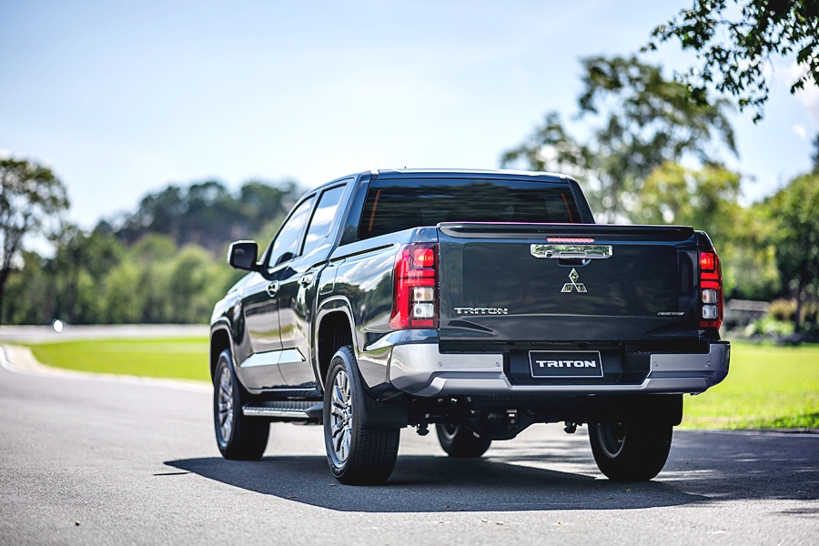 Mitsubishi Triton Double Cab Plus 2.4 Prime มิตซูบิชิ ไทรทัน ปี 2025 : ภาพที่ 18