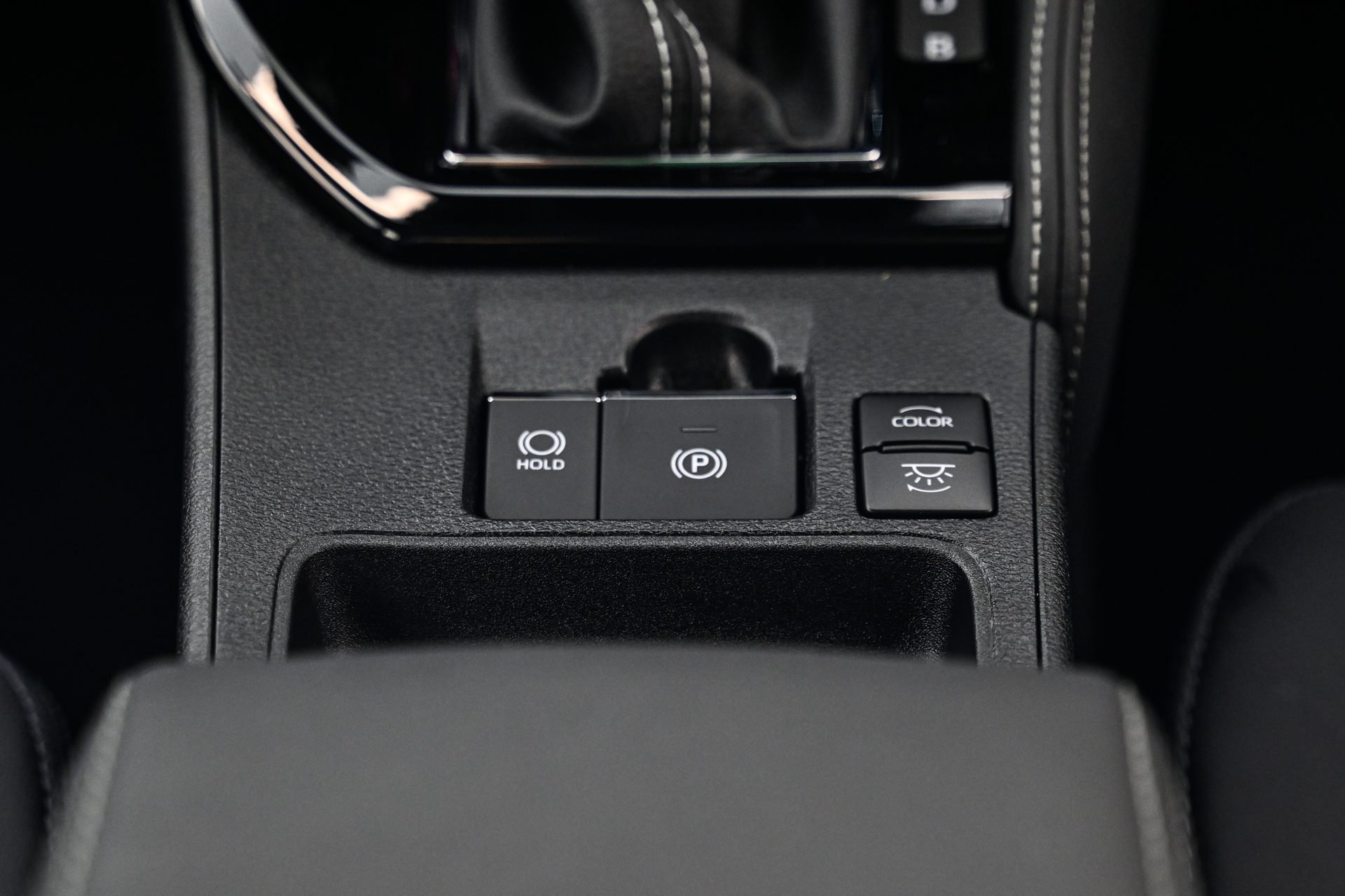 Toyota Yaris ATIV HEV Premium โตโยต้า ยาริส ปี 2025 : ภาพที่ 10