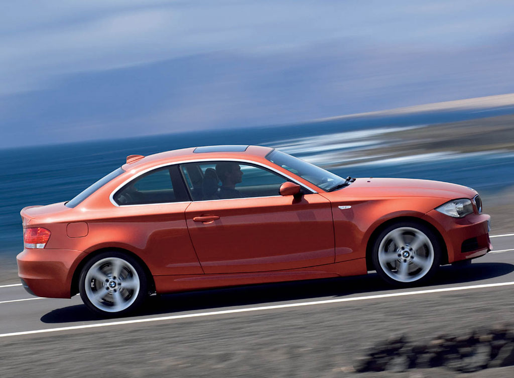 BMW Series 1 120d Coupe บีเอ็มดับเบิลยู ซีรีส์ 1 ปี 2009 : ภาพที่ 2
