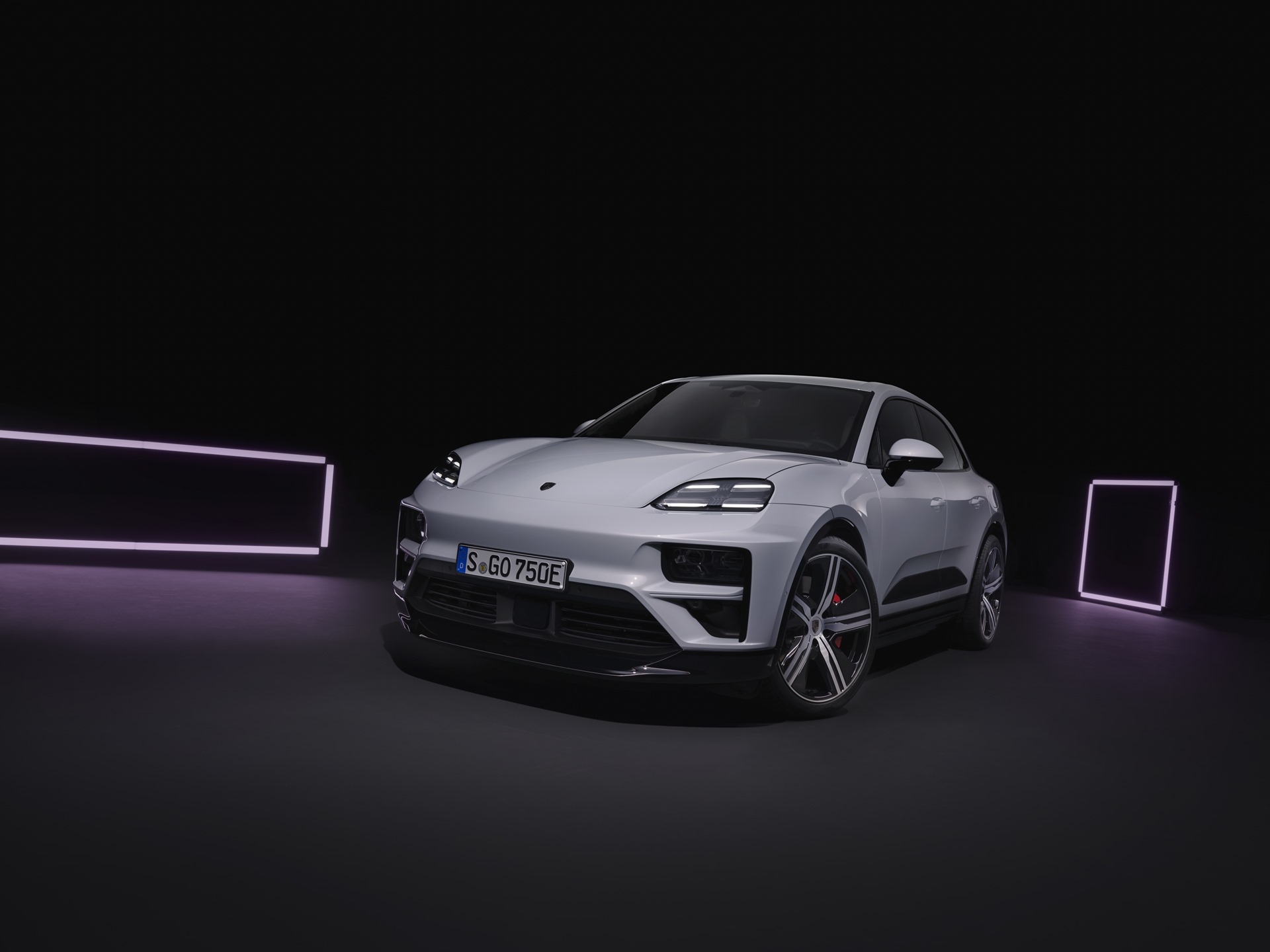 Porsche Macan Turbo ปอร์เช่ มาคันน์ ปี 2024 : ภาพที่ 1