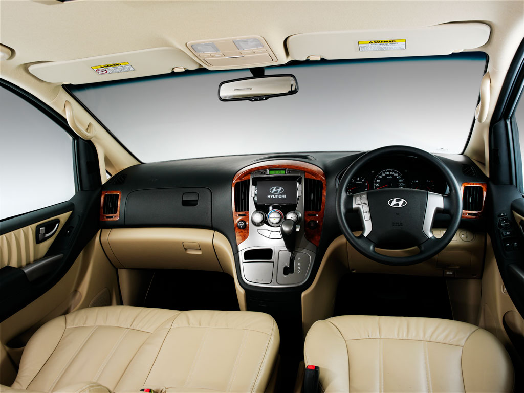 Hyundai H1 Deluxe ฮุนได H1 ปี 2013 : ภาพที่ 13