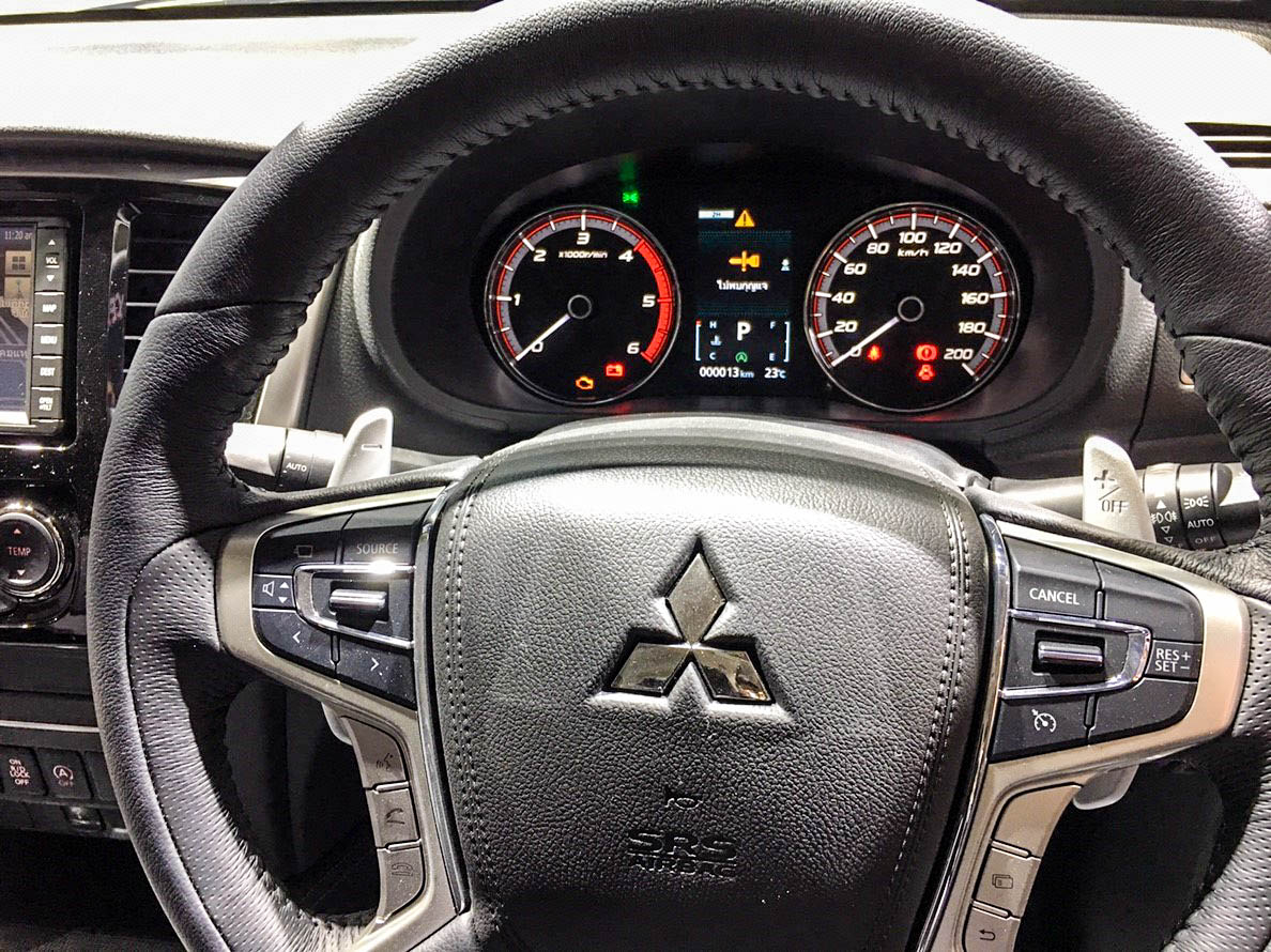 Mitsubishi Triton Double Cab PLUS GT-Preminm A/T MY2019 มิตซูบิชิ ไทรทัน ปี 2019 : ภาพที่ 8