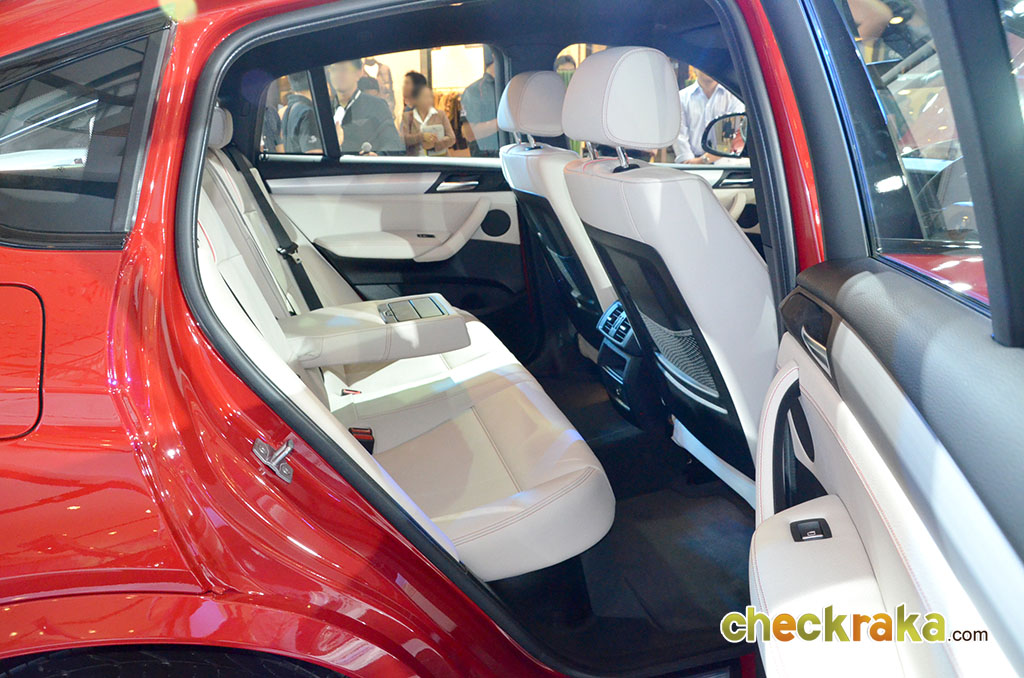 BMW X4 xDrive20d M Sport บีเอ็มดับเบิลยู เอ็กซ์ 4 ปี 2014 : ภาพที่ 17