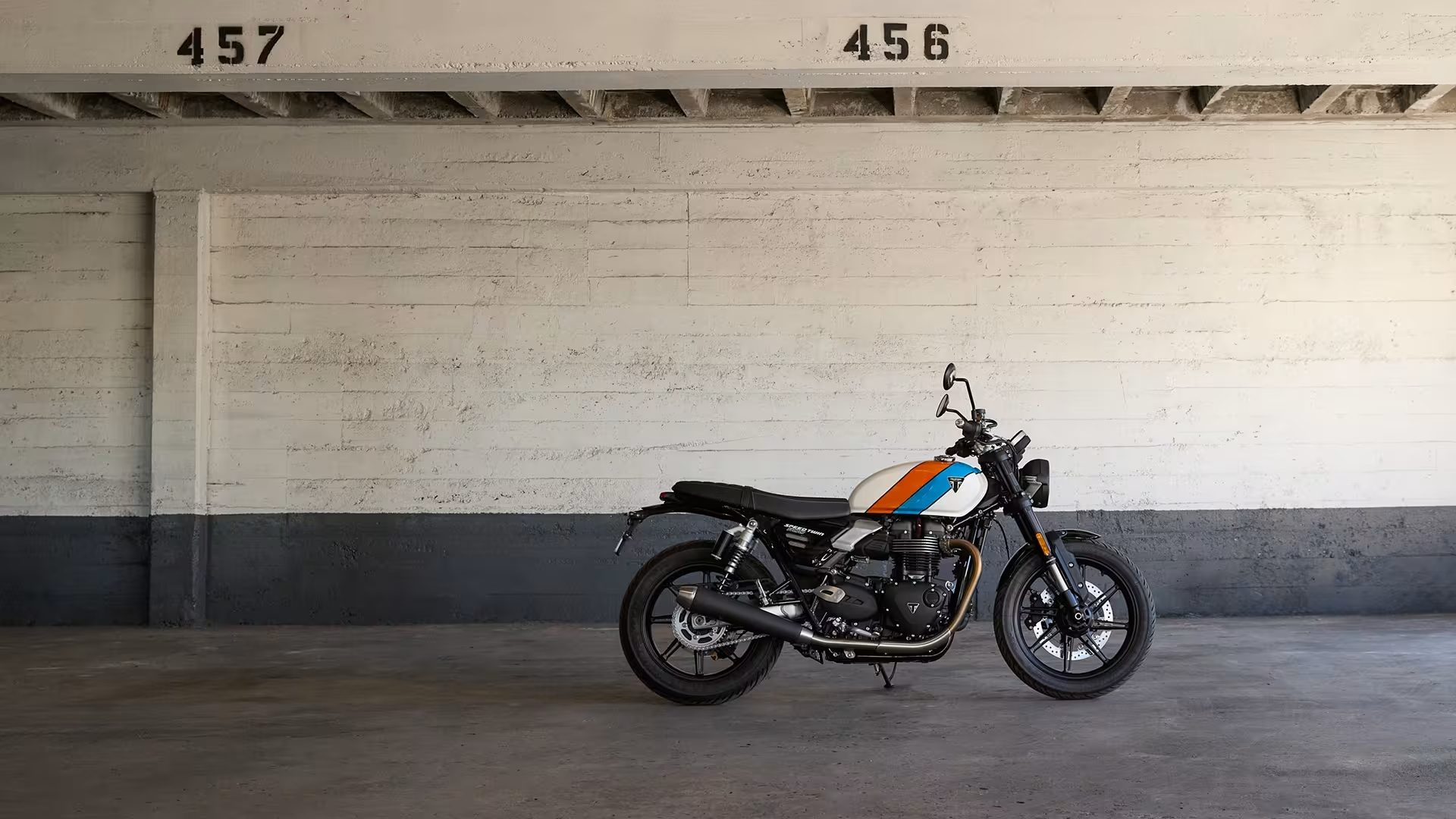 Triumph Speed twin 900 ไทรอัมพ์ สปีด ปี 2024 : ภาพที่ 7