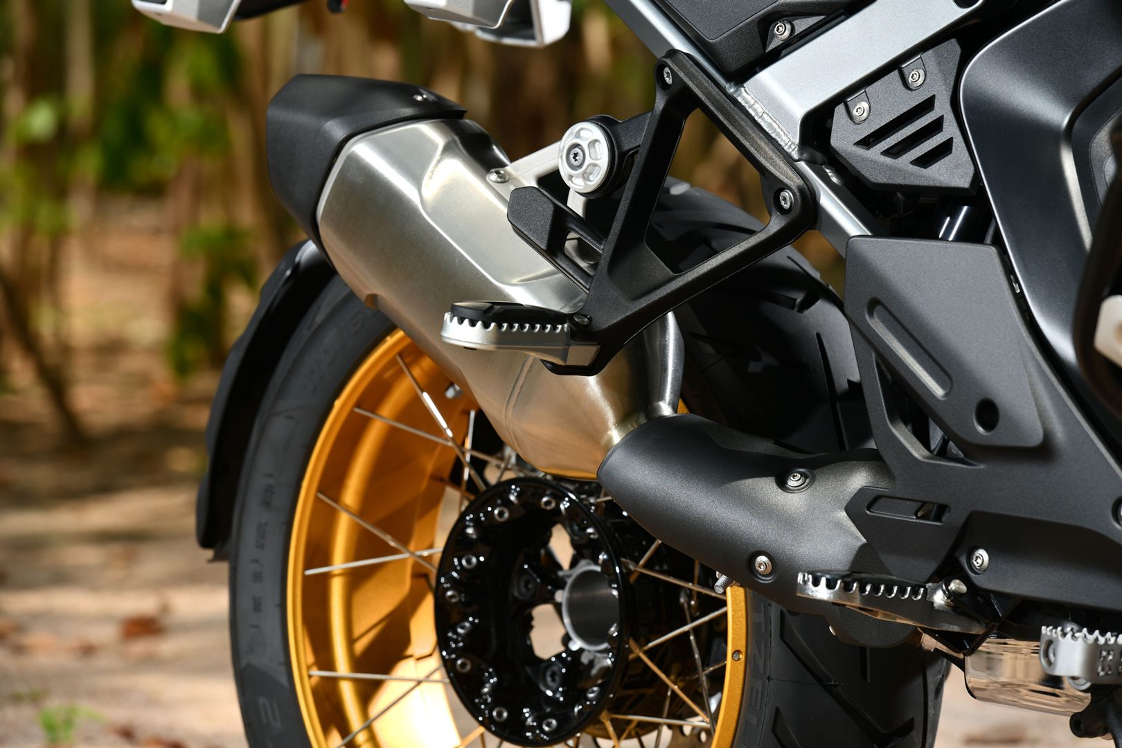 BMW R R 1300 GS Adventure Option 719 Karakorum บีเอ็มดับเบิลยู อาร์ ปี 2025 : ภาพที่ 9