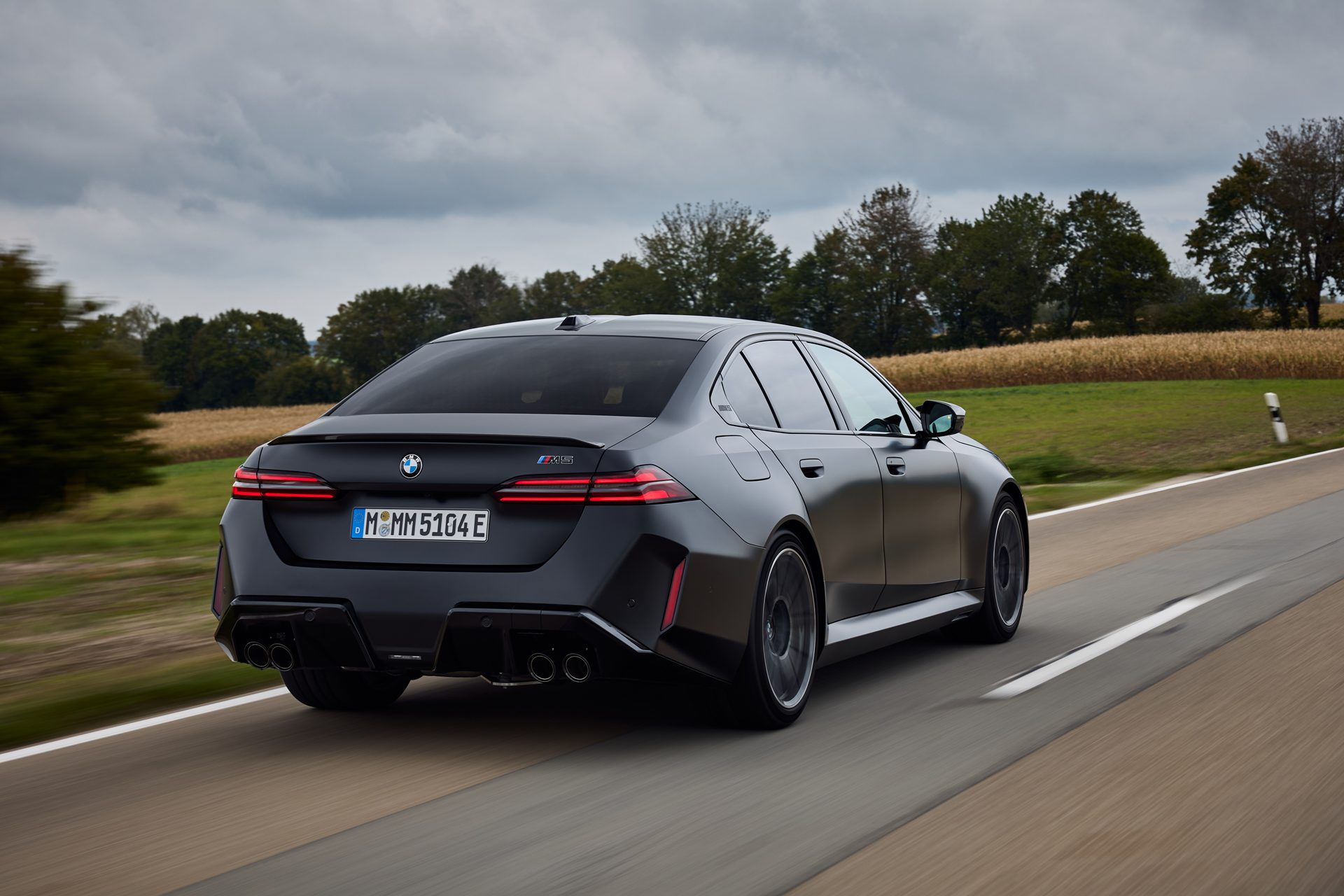 BMW M5 Ceramic Brake บีเอ็มดับเบิลยู ปี 2024 : ภาพที่ 2