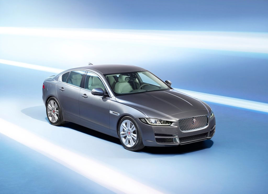 Jaguar XE 2.0 Portfolio จากัวร์ เอ็กซ์อี ปี 2015 : ภาพที่ 1