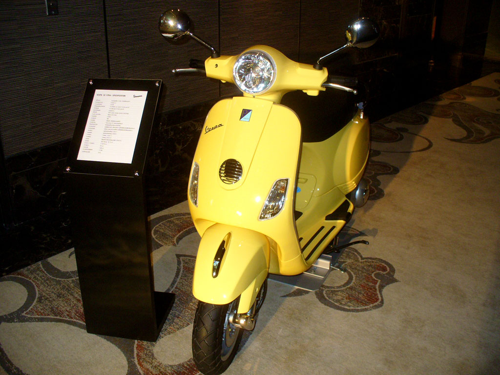 Vespa LX 150 3Vie เวสป้า ปี 2013 : ภาพที่ 14