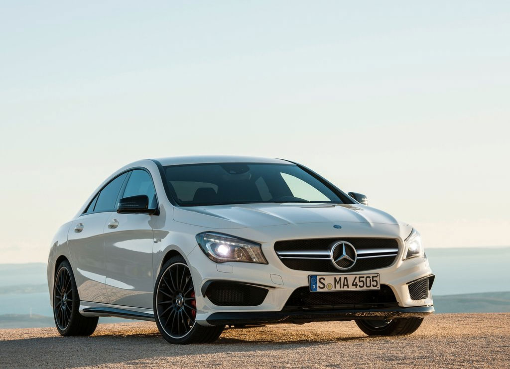 Mercedes-benz AMG CLA 45 AMG 4Matic เมอร์เซเดส-เบนซ์ เอเอ็มจี ปี 2014 : ภาพที่ 1