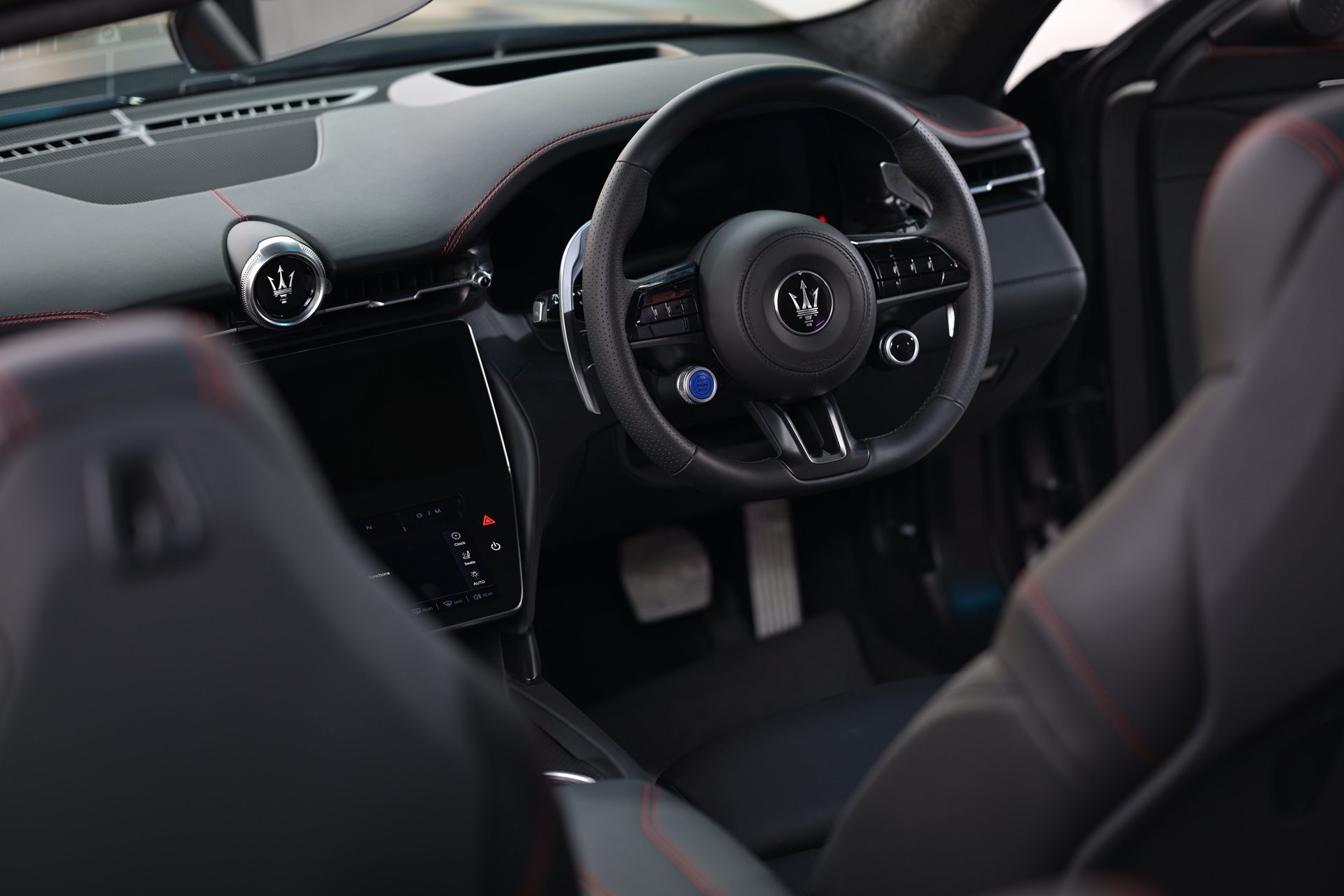 Maserati GranCabrio Trofeo มาเซราติ แกรนด์คาบริโอ ปี 2025 : ภาพที่ 4