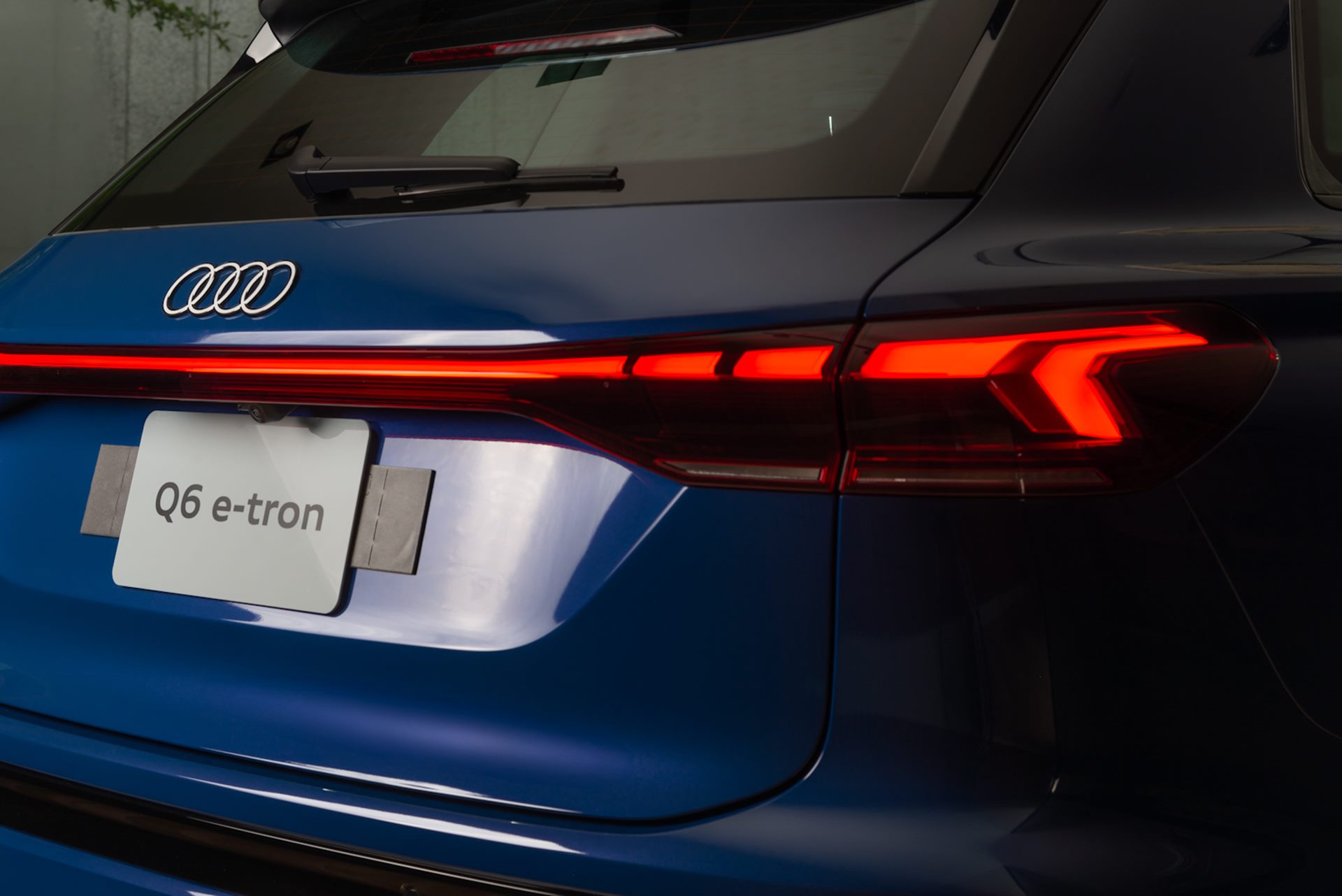 Audi Q6 e-tron Performance อาวดี้ ปี 2024 : ภาพที่ 8