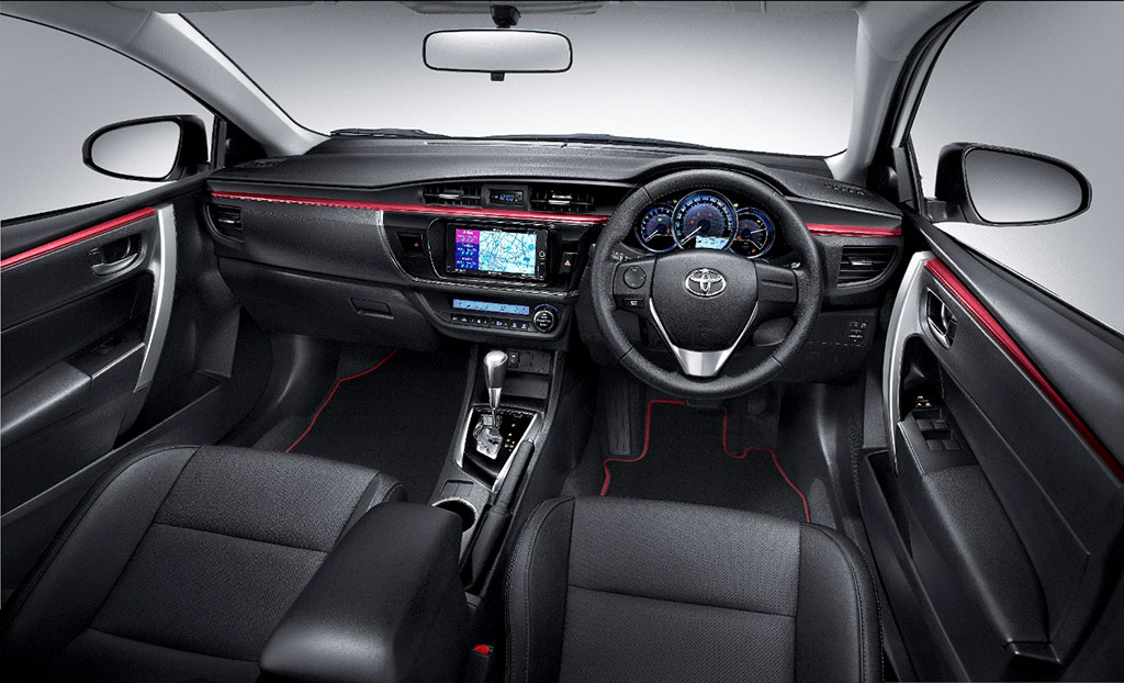 Toyota Altis (Corolla) 1.8 ESport Nurburgring Edition โตโยต้า อัลติส(โคโรลล่า) ปี 2015 : ภาพที่ 5