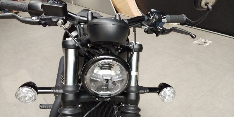 Triumph Bonneville Bobber Black ไทรอัมพ์ บอนเนวิลล์ ปี 2018 : ภาพที่ 11
