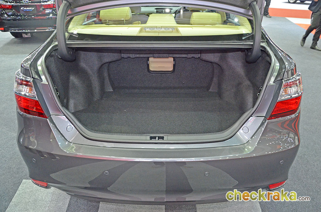 Toyota Camry Hybrid 2.5 HV Premium โตโยต้า แคมรี่ไฮบริด ปี 2016 : ภาพที่ 20