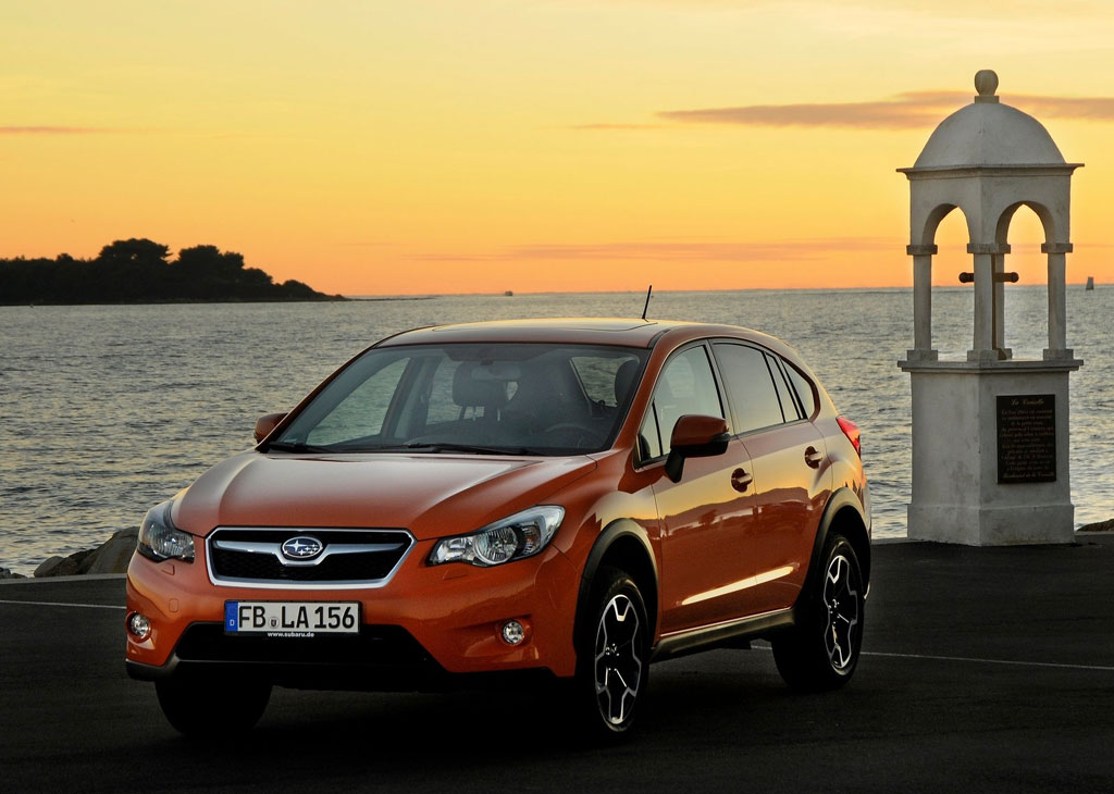 Subaru XV 2.0i Premium ซูบารุ เอ็กซ์วี ปี 2012 : ภาพที่ 2