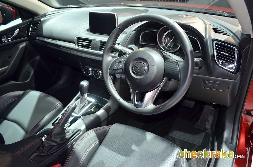 Mazda 3 2.0 Sports Hatchback S มาสด้า ปี 2014 : ภาพที่ 15