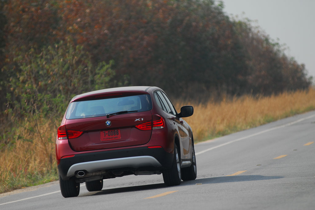 BMW X1 sDrive18i บีเอ็มดับเบิลยู เอ็กซ์1 ปี 2009 : ภาพที่ 5