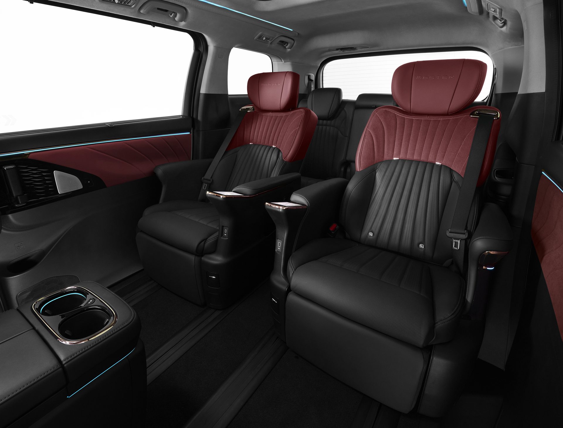 Aion GAC M8 PHEV Standard ปี 2025 : ภาพที่ 15