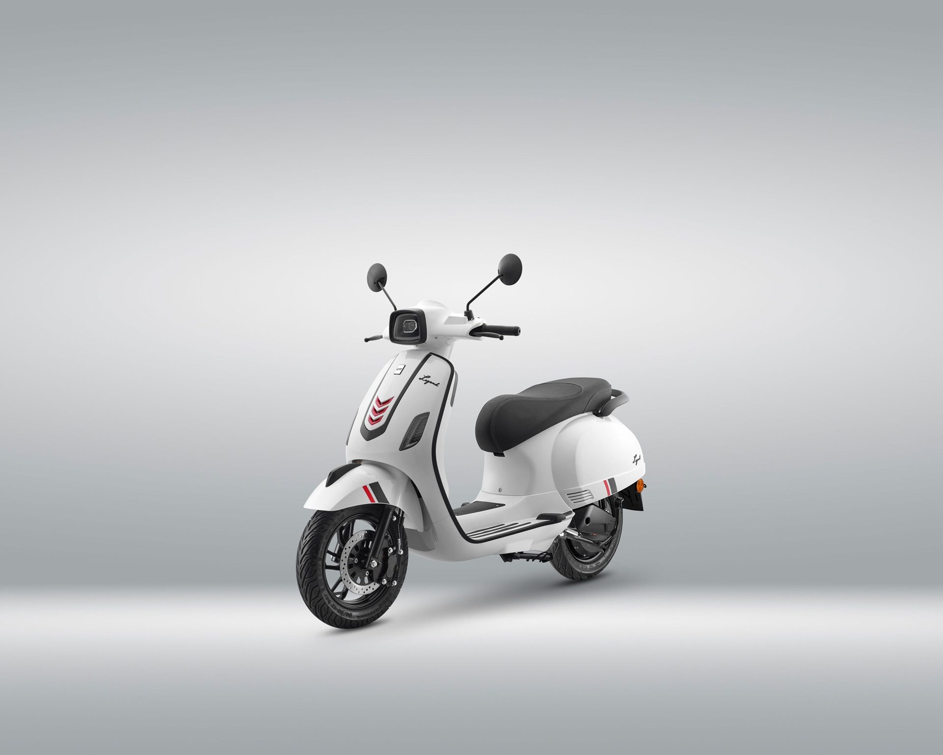 EM Legend Pro Standard อีเอ็ม ปี 2025 : ภาพที่ 1