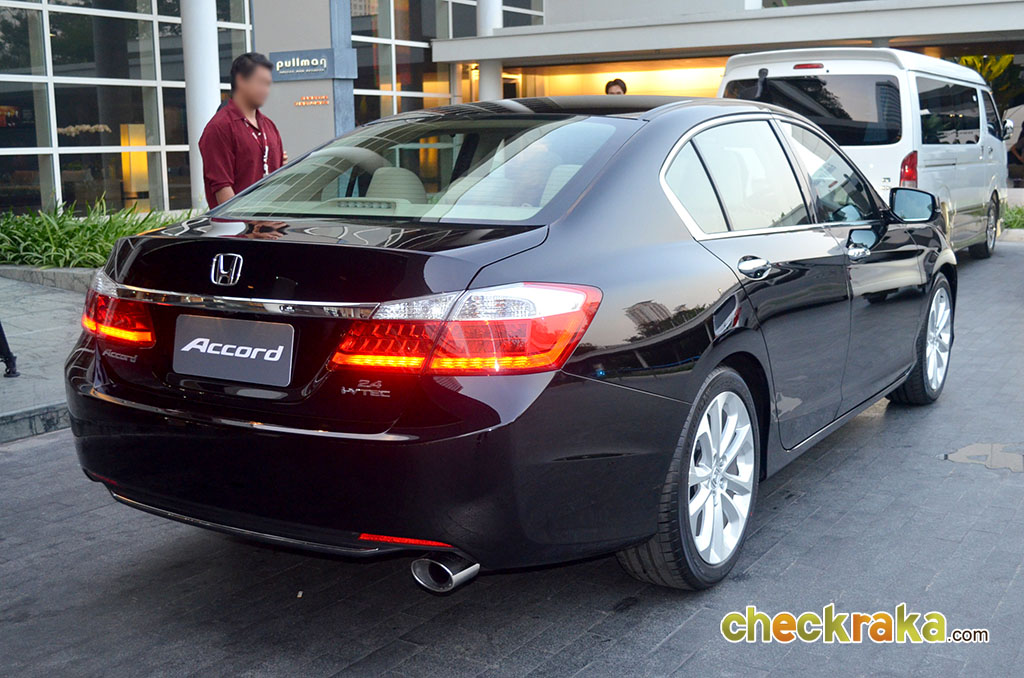 Honda Accord 2.4 EL NAVI ฮอนด้า แอคคอร์ด ปี 2013 : ภาพที่ 14
