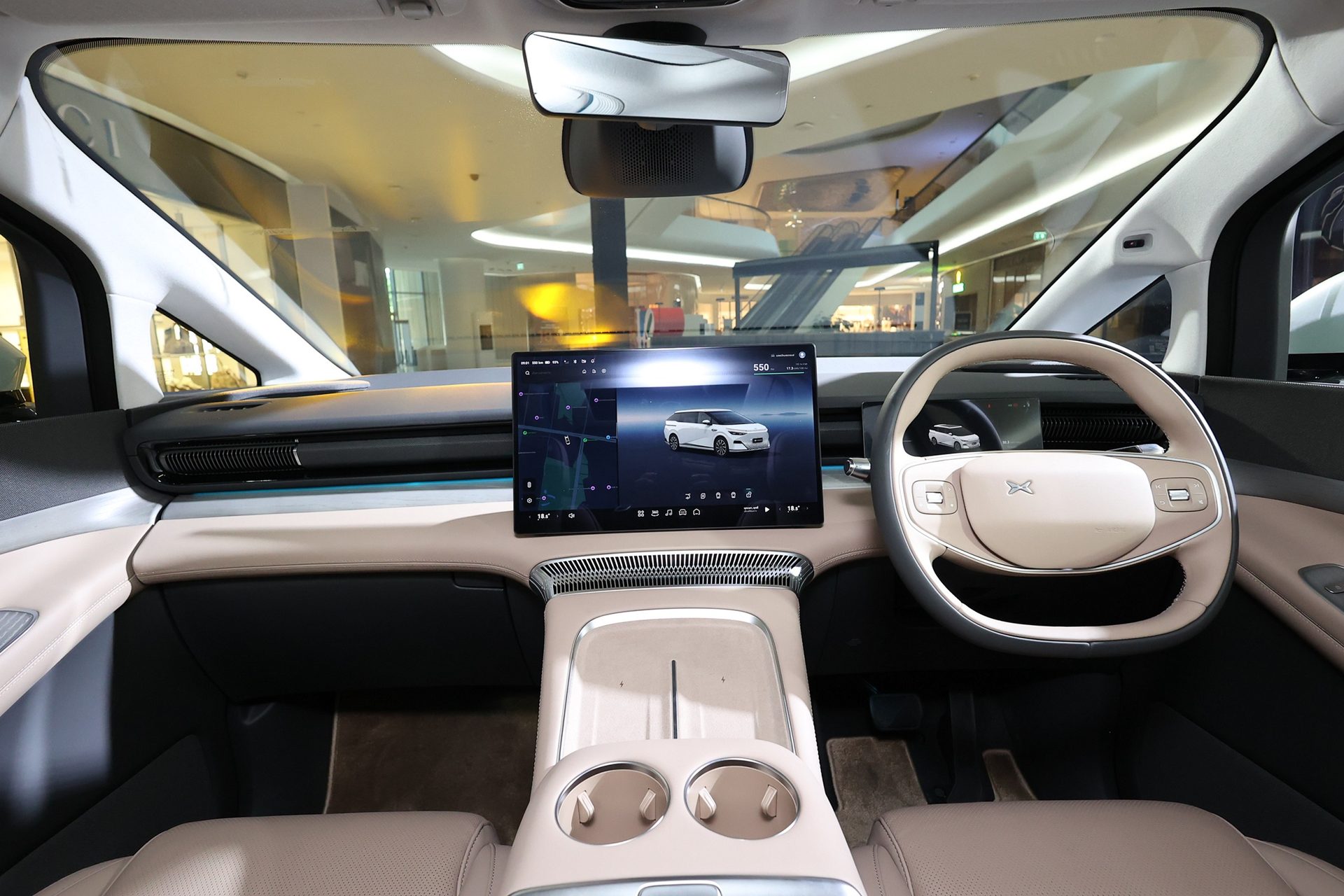 Xpeng X9 Executive เอ็กซ์เผิง ปี 2025 : ภาพที่ 2